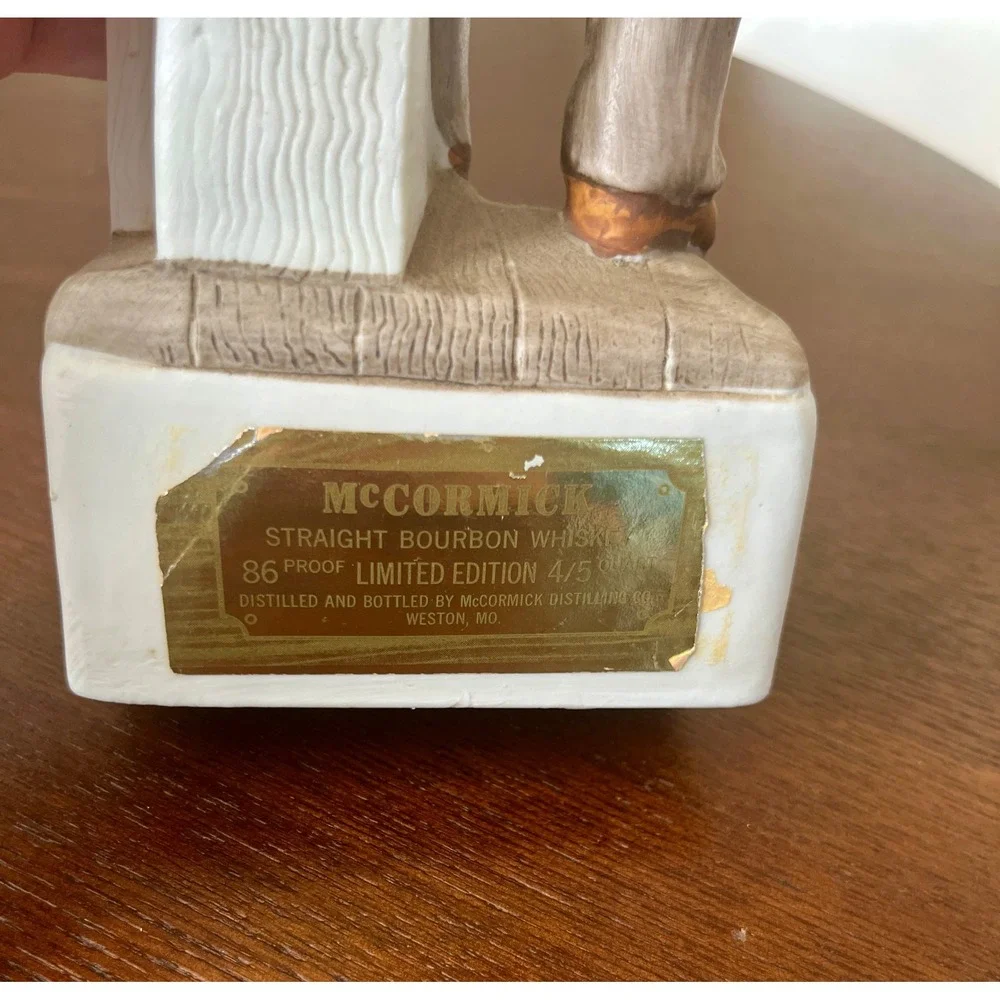 Mccormick vintage 1977